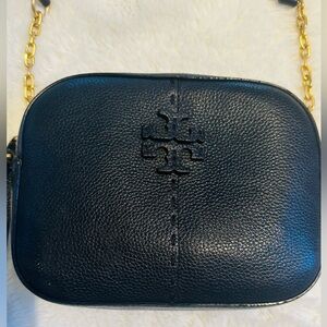 Tory Burch McGraw Camera Bag.